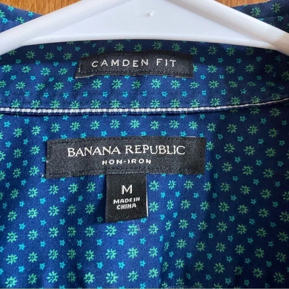 Banana Republic Men’s Camden Fit Blue Long Sleeve Button Down Shirt Size Medium